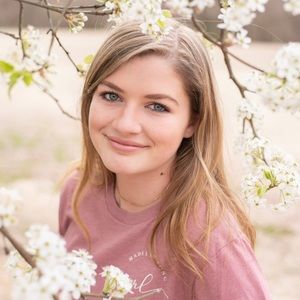 Meet your Posher, Camille